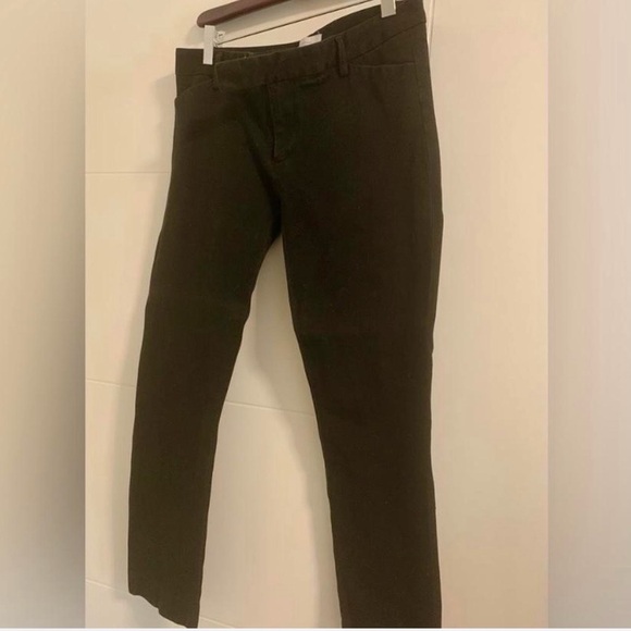 GAP Black Slim Cropped Pants - Picture 2 of 4